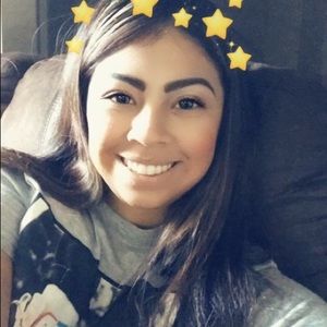 Meet your Posher, Araceli